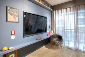 Interior - Cozy 1-bedroom apartment in serene São Paulo with AC gym and Pool (São Paulo)
