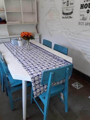 Dining - Abrisam Shareeah Family Homestay (Yogyakarta)