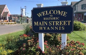 Property grounds -  Main Street Hyannis 1-bedroom Apartment Walk Everywhere! (Barnstable)