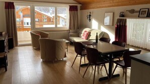 Luokittelematon kuva, 4 kautta 16, painike