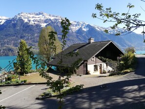 Esterni