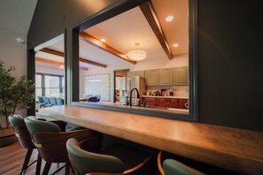 Coffee/tea maker, fridge, microwave, oven - HildeHaus | HeatedPool, PickleBall, GameRoom, Sauna, Theater, & More (Logan)