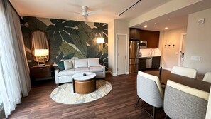 Living area - Amazing Waikiki Premiere Ocean View Resort – December 2026 (Honolulu)