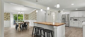Hidden Hollow Peaceful 3BR Retreat Sleeps 6