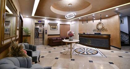 Royal Regency Hotel