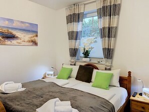 Room - Cosy apartment for 4 people with WIFI, TV and terrace (Koserow)