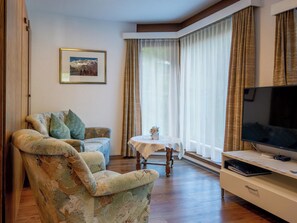 Living area - Amici Appartement/Fewo 4-Bettwohnung by Interhome (Saas-Almagell)