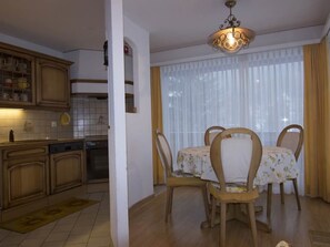 Dining - 4-Bettwohnung by Interhome (Saas-Fee)