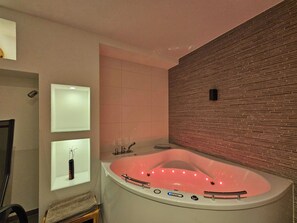 Bathroom - 4-Bettwohnung by Interhome (Saas-Fee)