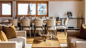 Interior - Berghof Penthouse Appartement/Fewo 8-Bettwohnung by Interhome (Saas-Fee)
