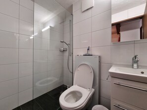 Bathroom - Alpengarten | 4 Betten by Interhome (Saas-Fee)