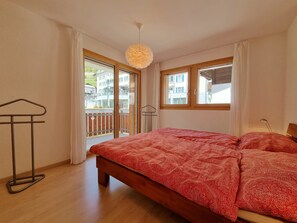 2 Schlafzimmer, Internetzugang