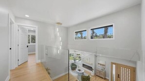 Unclassified image, 3 of 29, button - 25. 4BR Coastal Oasis Near Legoland and Beach (Carlsbad)