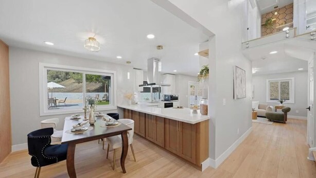 Unclassified image, 1 of 29, button - 25. 4BR Coastal Oasis Near Legoland and Beach (Carlsbad)