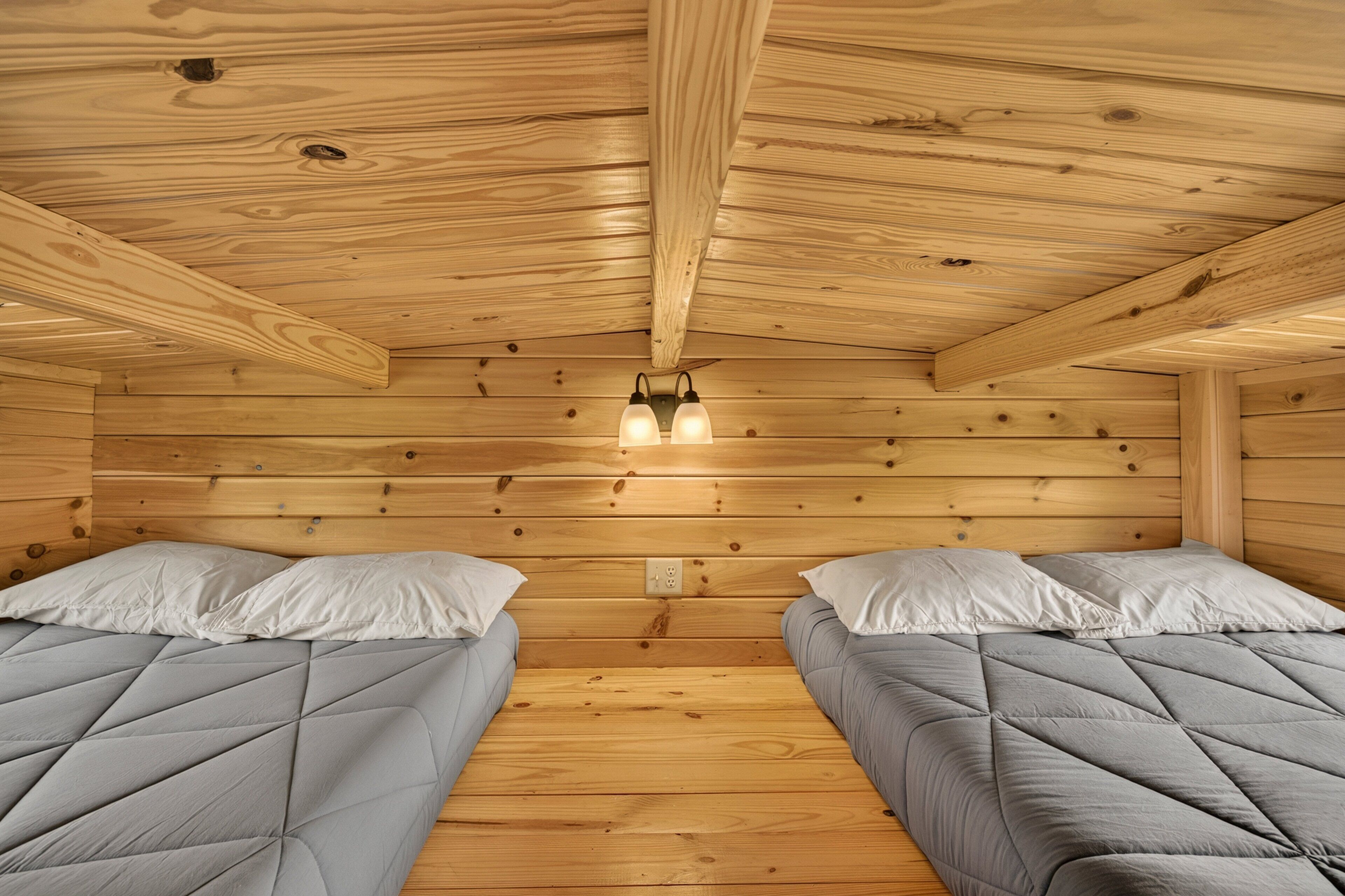 2 bedrooms, WiFi (free), bed sheets