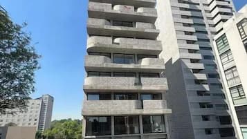 Bagian depan properti