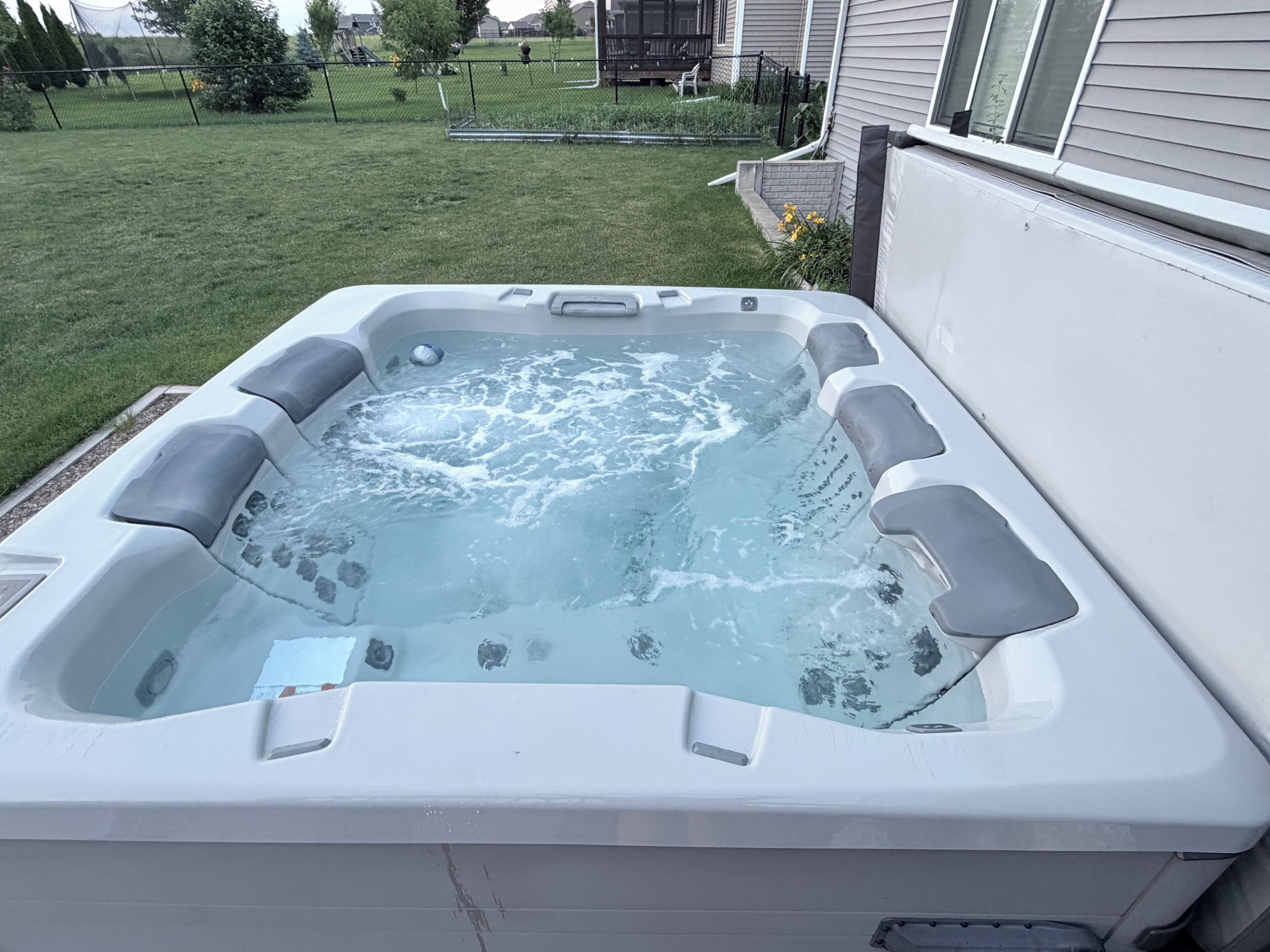 Bain à remous extérieur