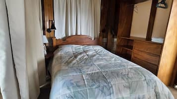 Deluxe Studio Suite, Patio, Valley View