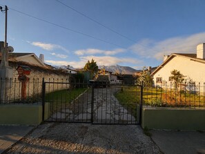 Property grounds - The Trochita Shelter (esquel)