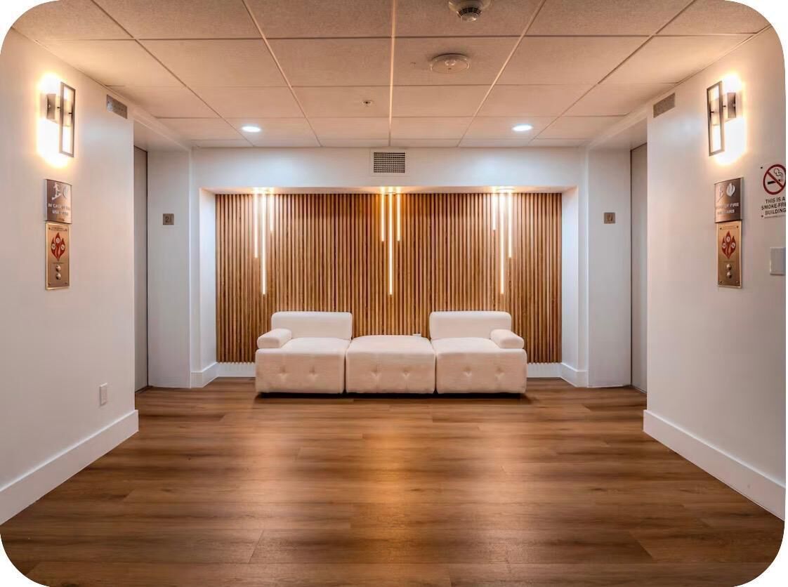 The Caloosa Retreat | River View  Pool  Spa  Downtown Fort Myers - Fort Myers