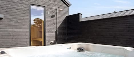 House | Spa treatment