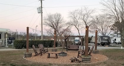 Clarksville RV Resort