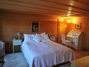 Room - Chalet Nyati, (Gstaad), by Interhome (Gstaad)