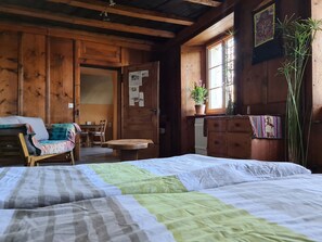 Room - Gîte - Ferme O'Clés, (Le Cerneux-Veusil), by Interhome (Les Breuleux)