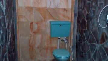 Economy Double Room, Balcony | Bathroom