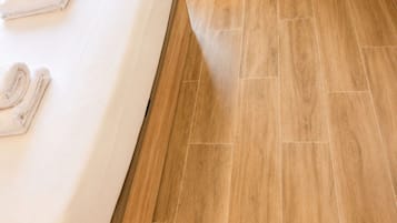 Apartemen | 2 kamar tidur dan setrika/meja setrika