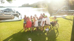 Outdoor dining - Self-Contained Cabin in a Prime Waterfront Location on Lake Rotoiti (Okere Falls)
