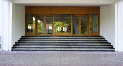 The Kings Hotel