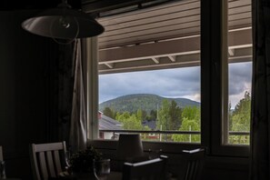 Comfort-Apartment, Bergblick, Hanglage | Ausblick vom Zimmer
