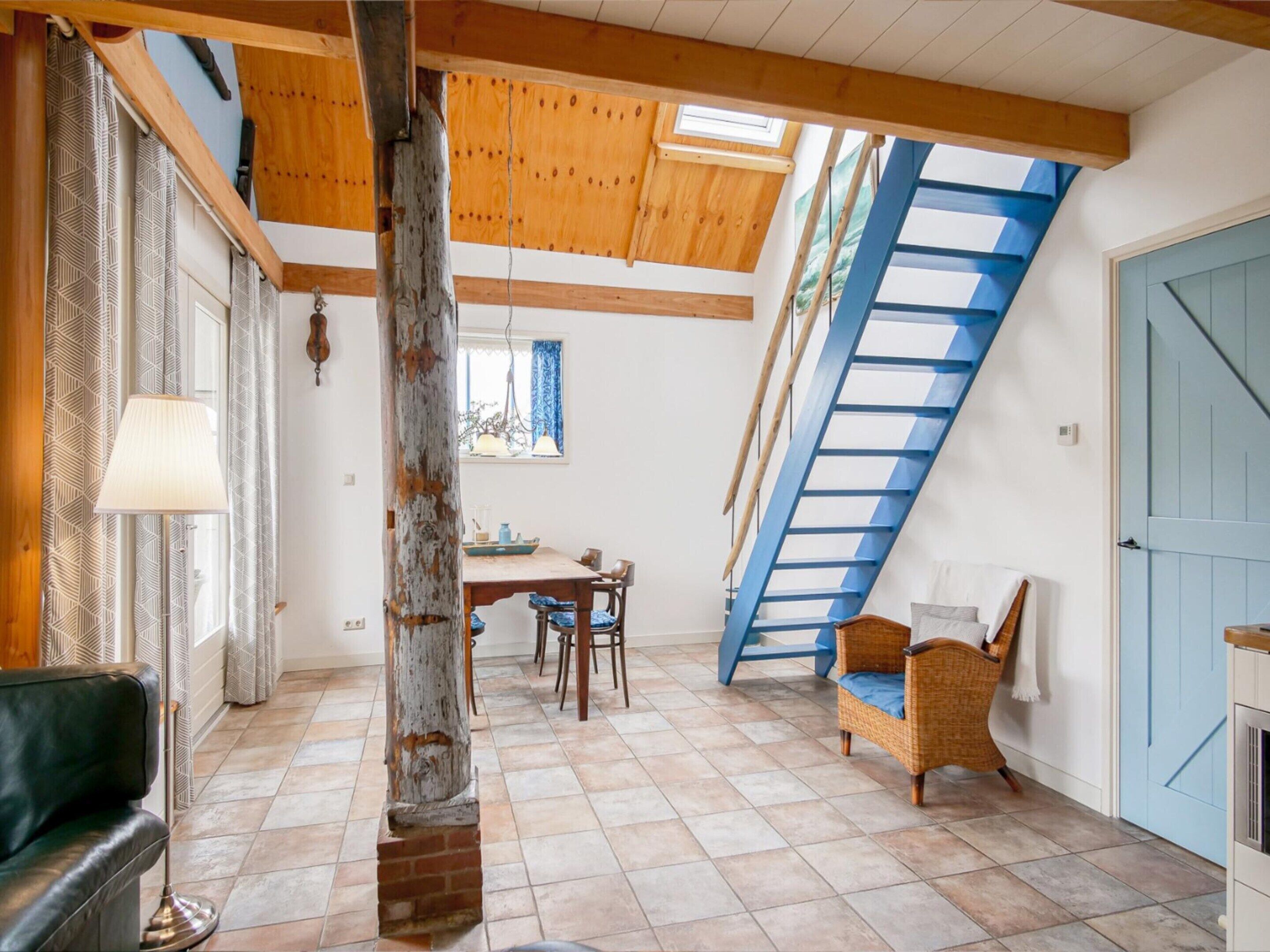 House | Dining