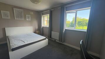 Chambre Deluxe, vue sur le jardin | Accès au Wi-Fi (inclus)