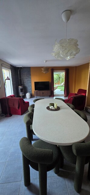 Dining - Vrbo Property (Carcès)