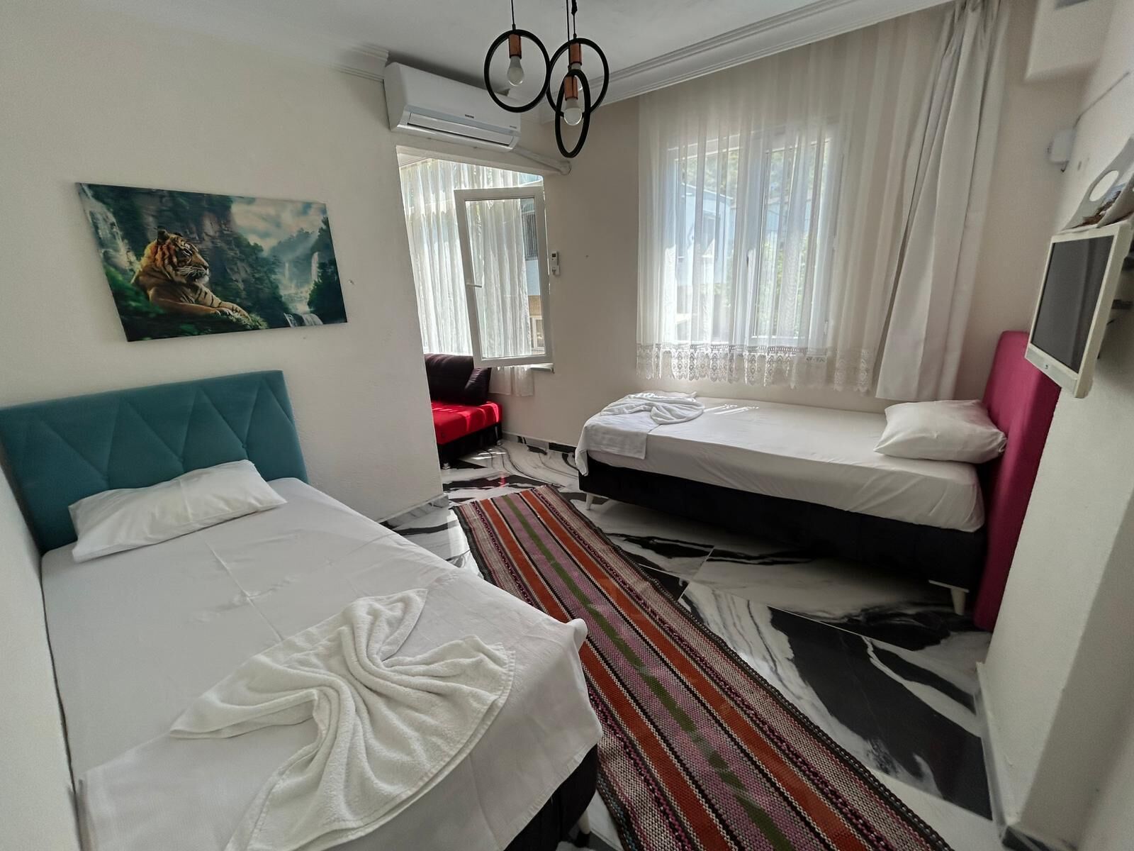 Apartament Comfort, balcó, vistes a la vall | Planxa i posts de planxar i wifi gratuïta 