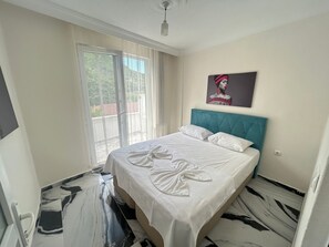 Comfort Twin Room, Sea View | Iron/ironing board, free WiFi - Beyazev apart pansiyon (Erdek)
