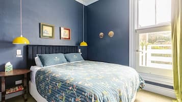 2 quartos, ferros/tábuas de passar roupa, Wi-Fi, roupa de cama