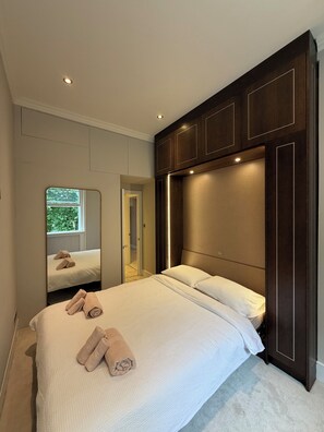 2 Schlafzimmer, Bügeleisen/Bügelbrett, kostenloses WLAN, Bettwäsche