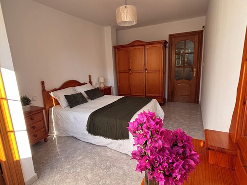 Cumbre Chalet in Sada with a pool and views of Sada