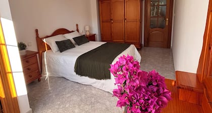 Cumbre Chalet in Sada with a pool and views of Sada