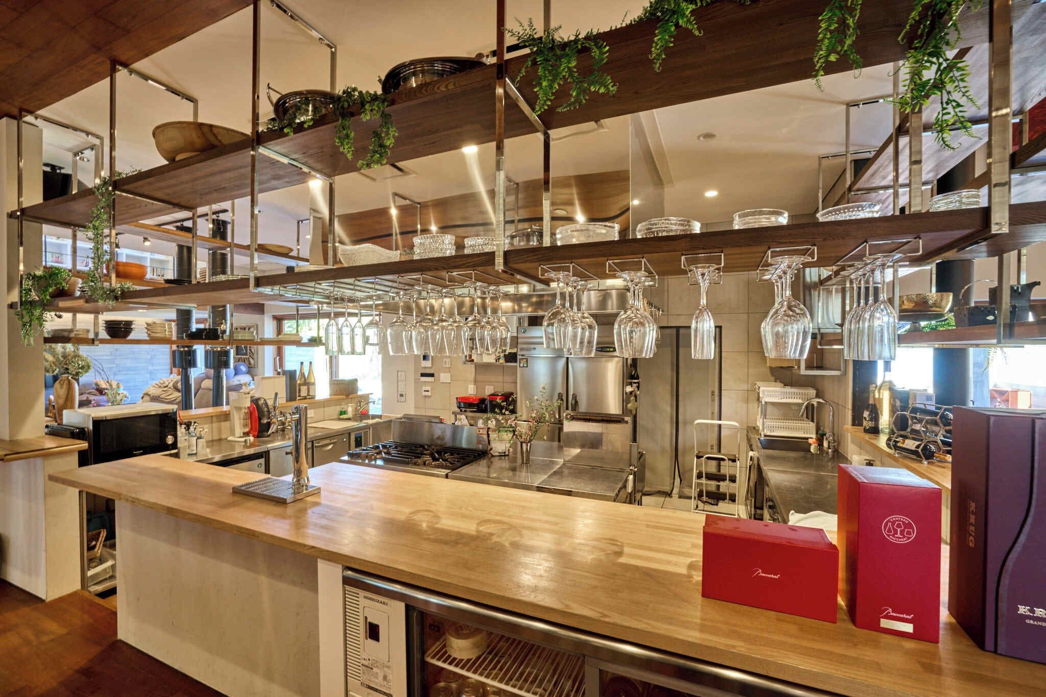 Luxury Villa, Lake View | Private kitchen