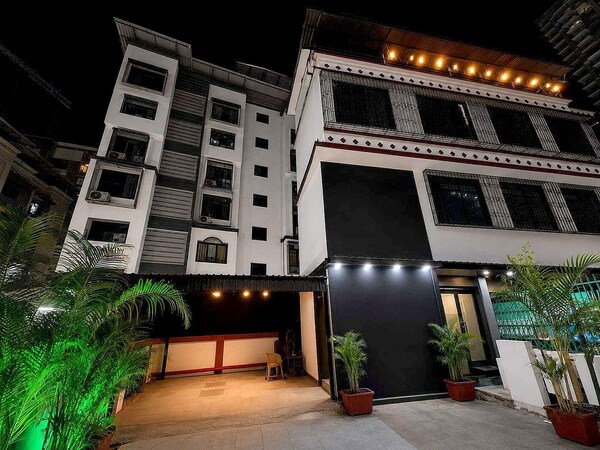 Deluxe Sri Sai Regency - Mumbai