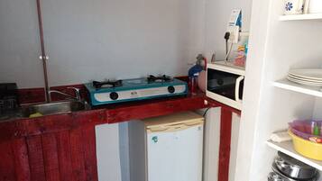 Apartment, 1 Bedroom, Accessible, Smoking | Interior