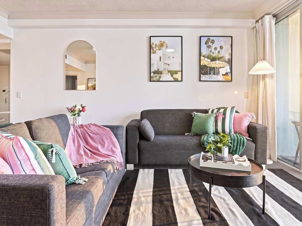 Chevron Renaissance 2br · The Gold Label - 衝浪者天堂