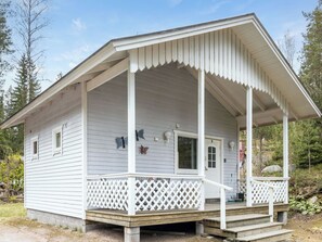 Exterior detail - Juhlamenot mökki 9 by Interhome (Sipoo)