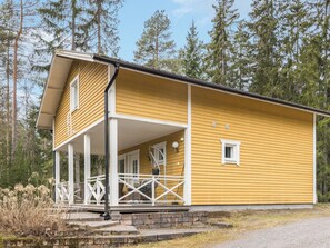 Exterior - Juhlamenot mökki 12 by Interhome (Sipoo)