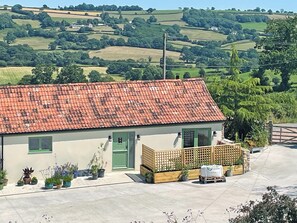 Exterior - All on the Ground Floor: 
Open plan living space. (Yarcombe)