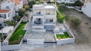 Exterior - MarYsol Luxury Maison with swimming pool and sea view (Eantio)